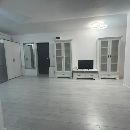 Apartament 2 Camere Tirgu Jiu Targu Jiu Exterior photo